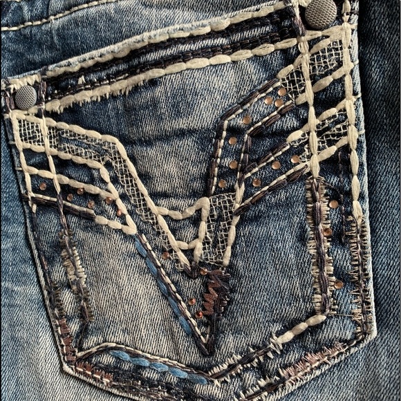 NEW Women’s Vigoss Cropped Medium Denim Jeans sz 8 - Picture 1 of 8